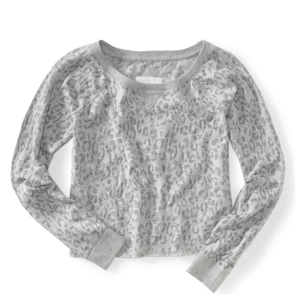 Aeropostale Womens Leopard Print Cut off long Sleeve Sweater Size Medium - Picture 8 of 9